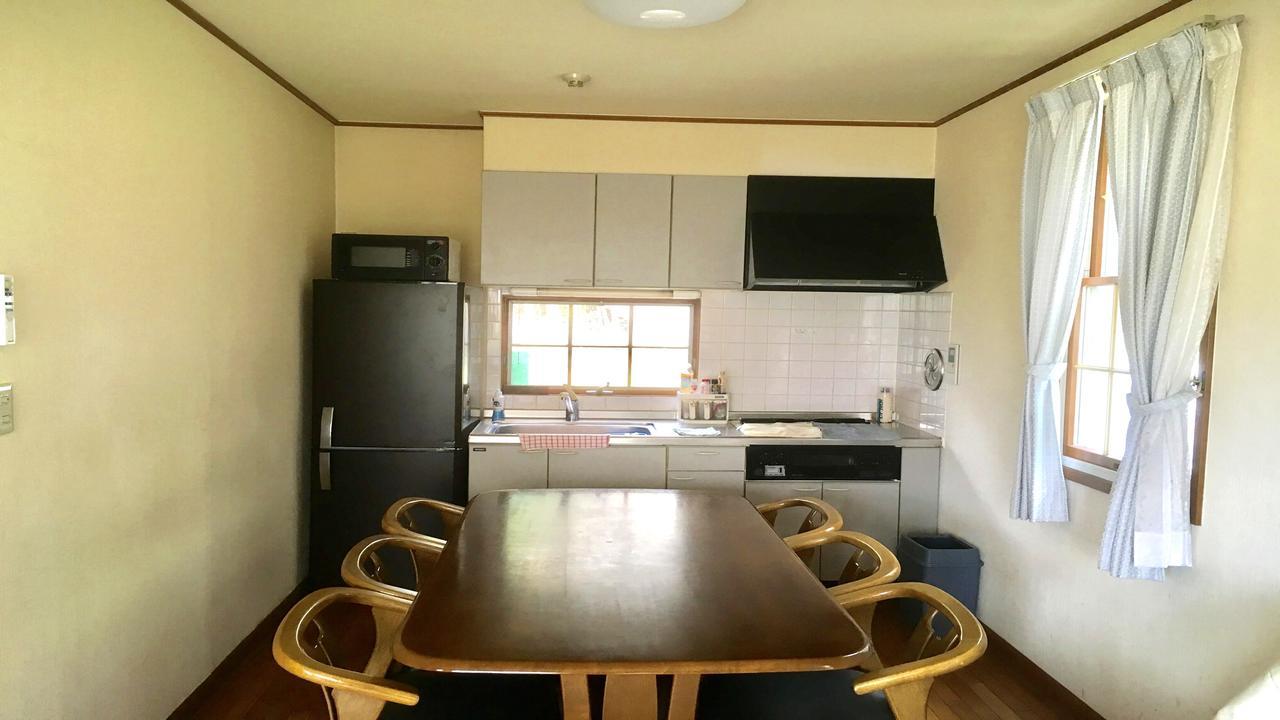 Condominium Square Hills Нико Екстериор снимка